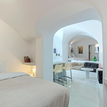 Crown Of Fira Villa Firostefani Luaran gambar