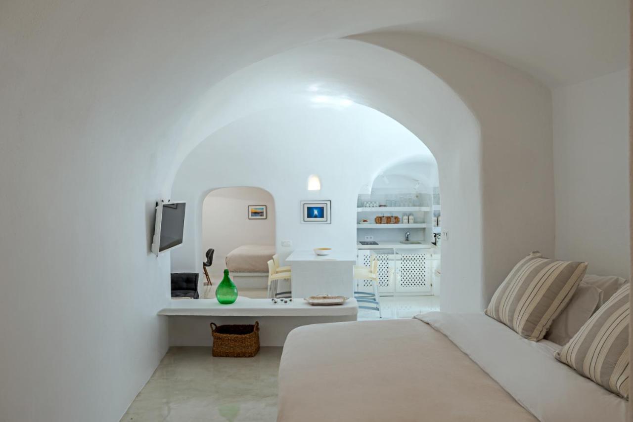 Crown Of Fira Villa Firostefani Luaran gambar