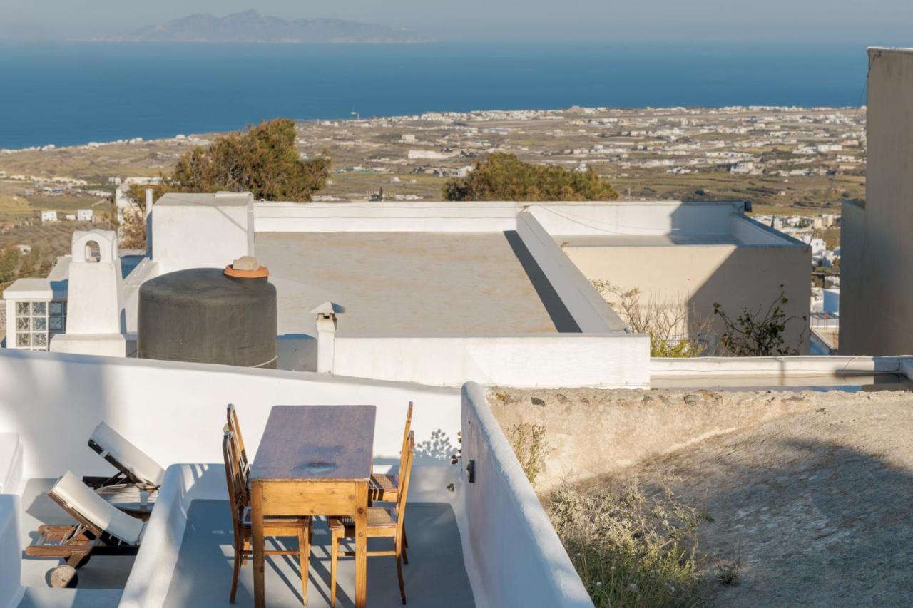 Crown Of Fira Villa Firostefani Luaran gambar
